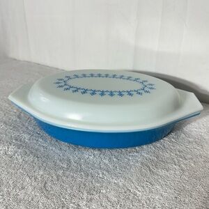 Vintage Pyrex Snowflake Blue Garland Divided Oval Casserole Dish With Lid